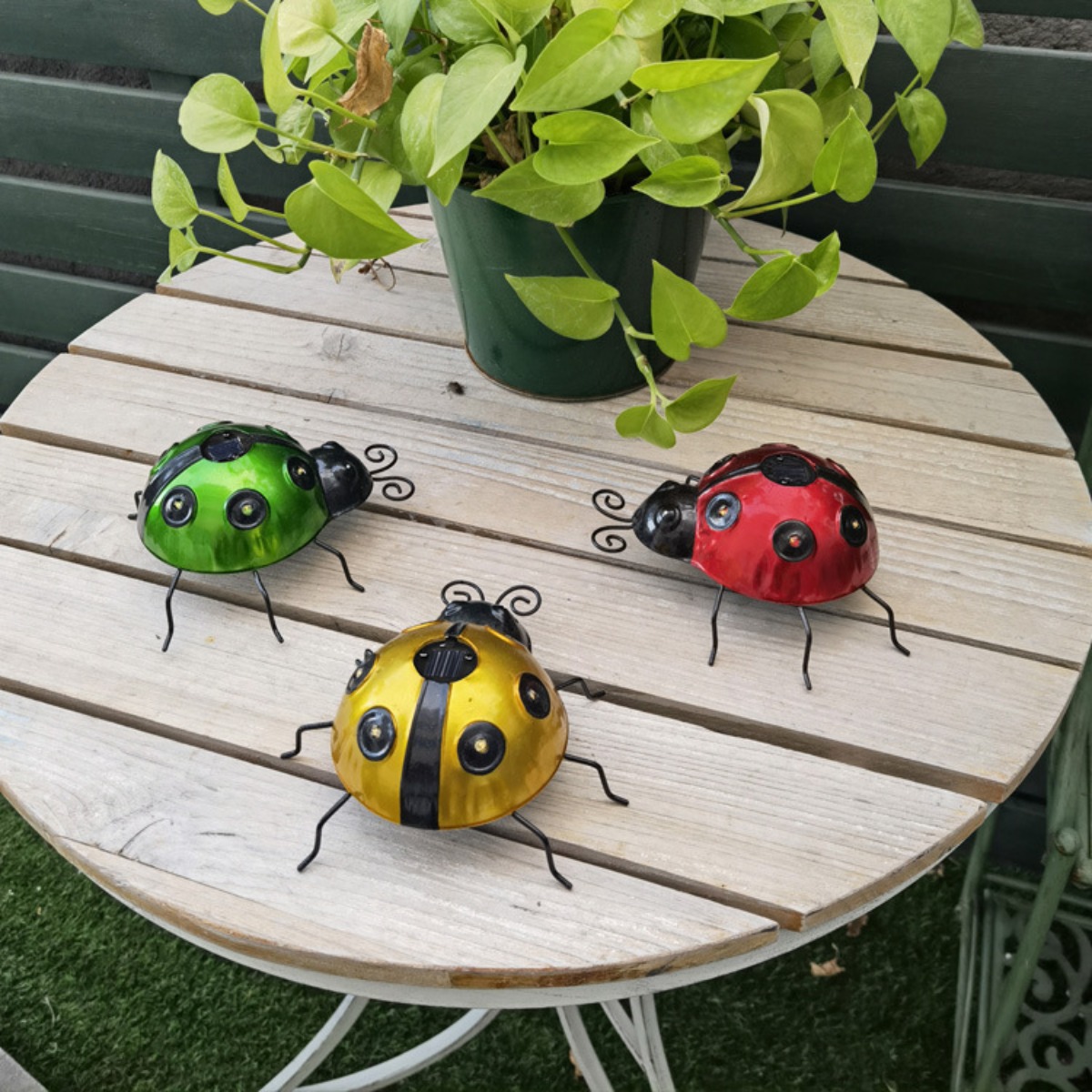 Art Craft Ladybug - Dekorasi Gantung Kerajinan Logam Serangga Simulasi