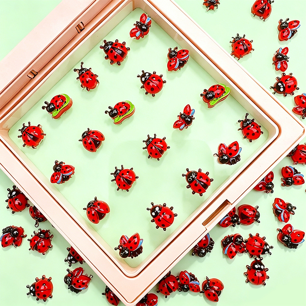 50pcs Hiasan Kuku Kumbang Kart - Art Craft Ladybug ulasan dan harga